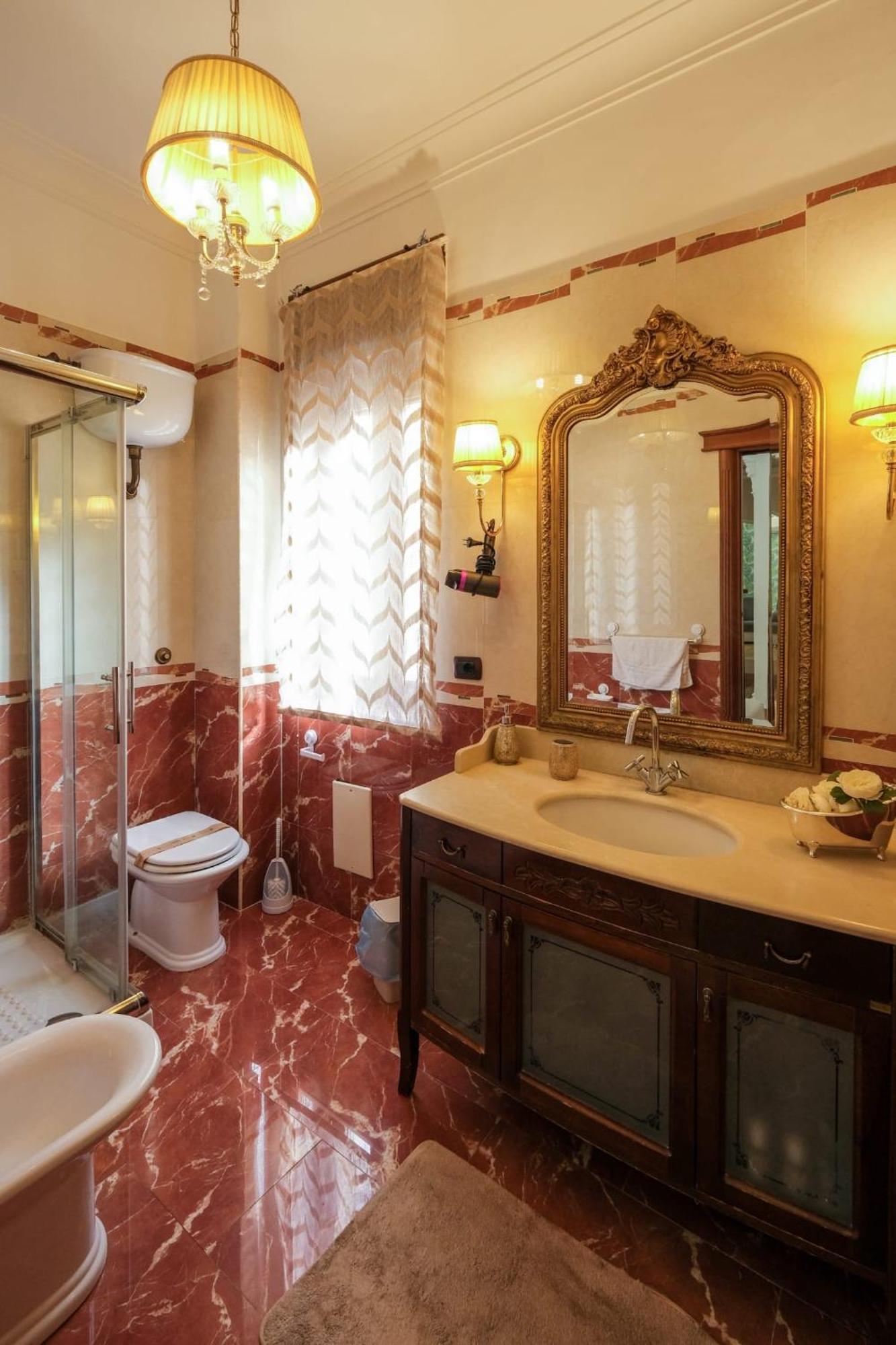 Mg Luxury Napoli